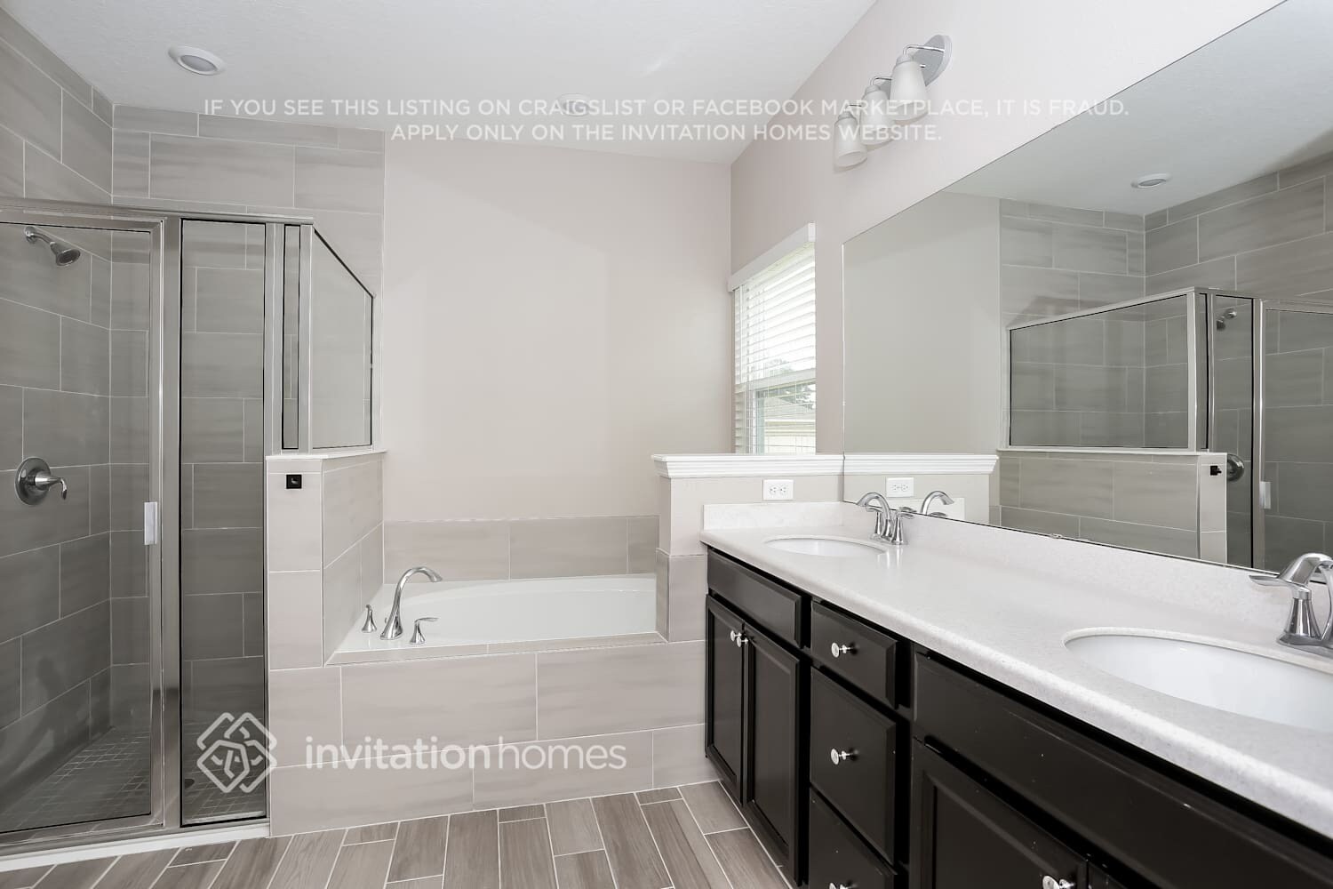 Building Photo - 9848 Lemon Grass Ln