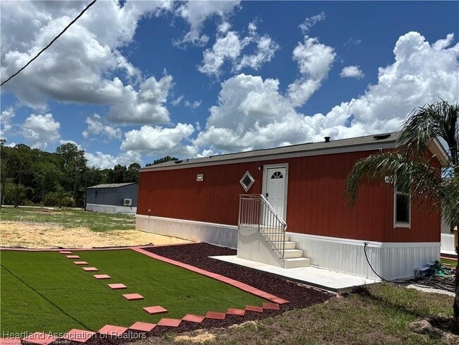 Primary Photo - 2450 Hammock Rd