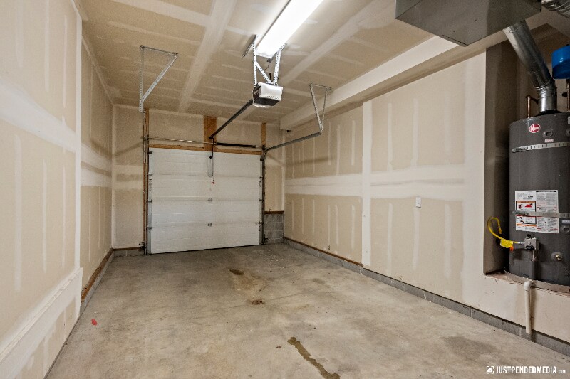 Building Photo - 9115 Washburn St