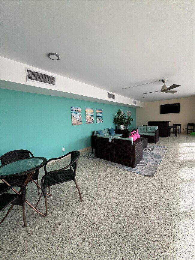 Building Photo - 1200 Hibiscus Ave