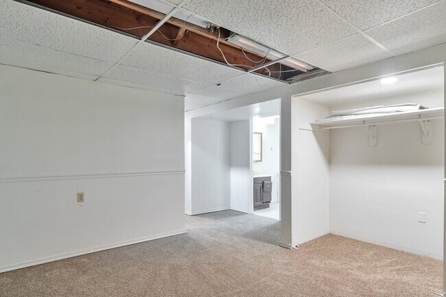 Building Photo - 3911 S 4485 W