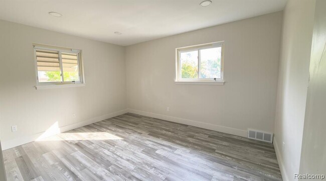 Building Photo - 38803 Ecorse Rd