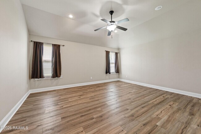 Building Photo - 101 Ace Ln