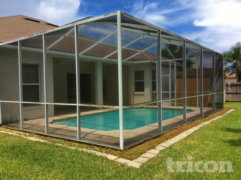 Building Photo - 28634 Hanging Moss Loop