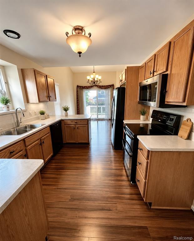 Building Photo - 42292 Bayberry Dr