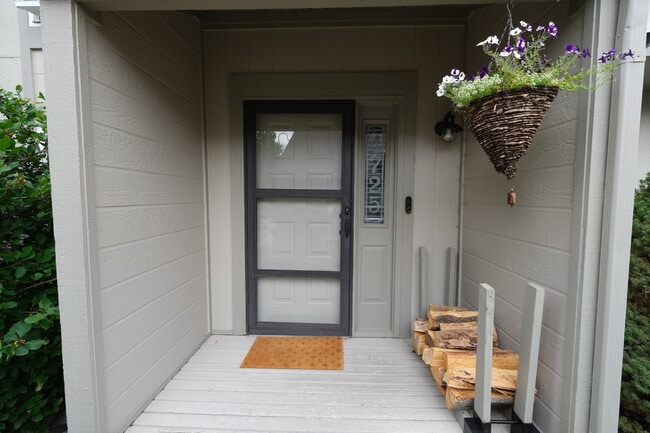 Building Photo - 4725 W Moorhead Cir