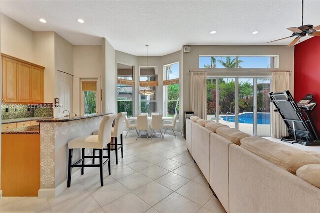 Building Photo - 546 NW 118th Terrace