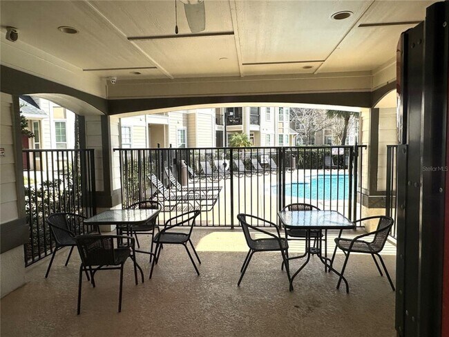 Building Photo - 1101 Vintage Village Ln