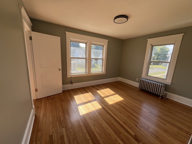 Building Photo - 20 McKinley Ter