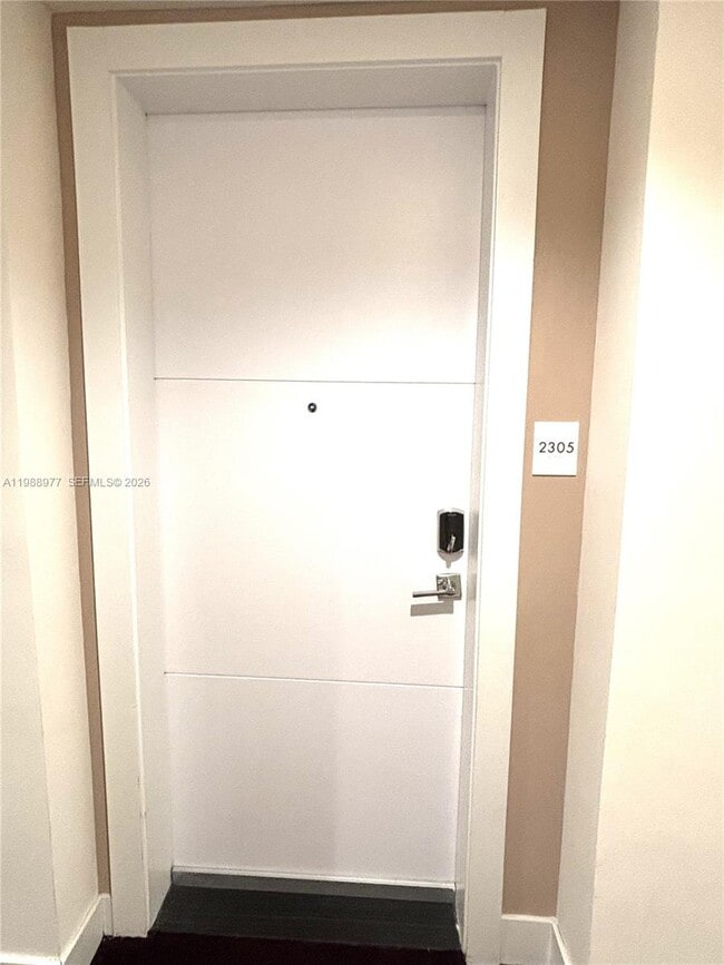 Building Photo - 2000 Metropica Wy