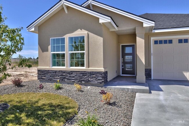 Building Photo - Beautiful Home in Herron Ridge!