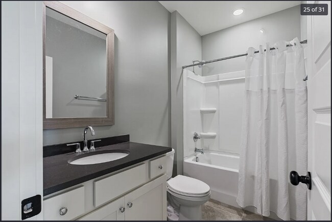 Building Photo - 4784 Arden Wy