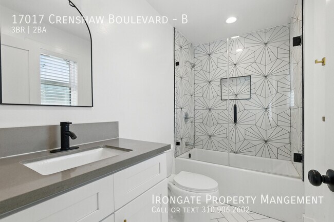 Building Photo - 17017 Crenshaw Blvd