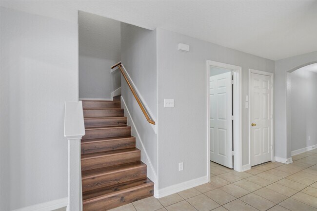 Building Photo - 8530 Ruby River Ln