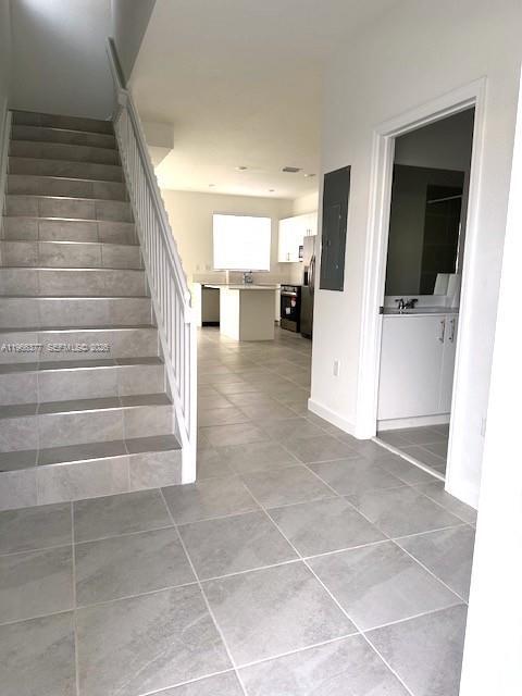 Building Photo - 2582 SE 29th St