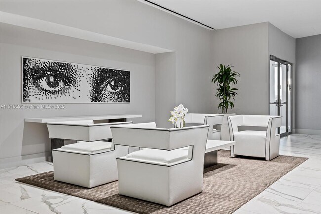 Building Photo - 3535 S Ocean Dr