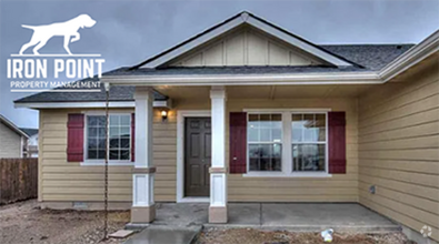 Building Photo - 3bed/2bath w/bonus room, 3 car garage, spl...
