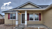 Building Photo - 3bed/2bath w/bonus room, 3 car garage, spl...