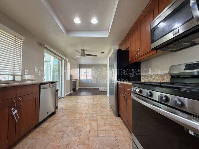 Building Photo - 25052 Calle Viejo