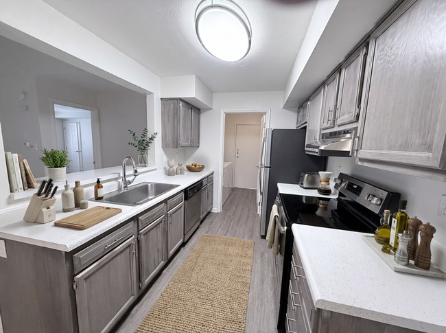 Interior Photo - Lakemont Apartments