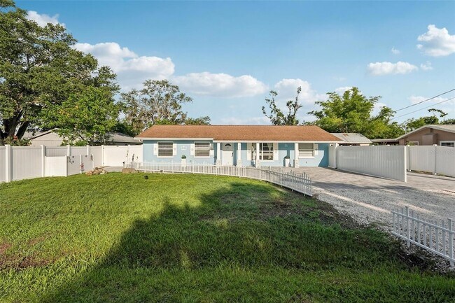 Building Photo - 840 Albritton Ave