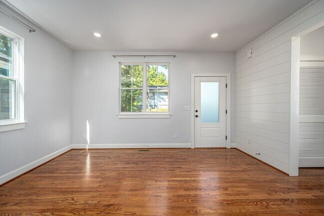 Building Photo - 303B Truce Street, Durham NC  27703