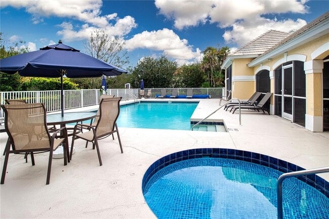 Building Photo - 8419 Whispering Woods Ct