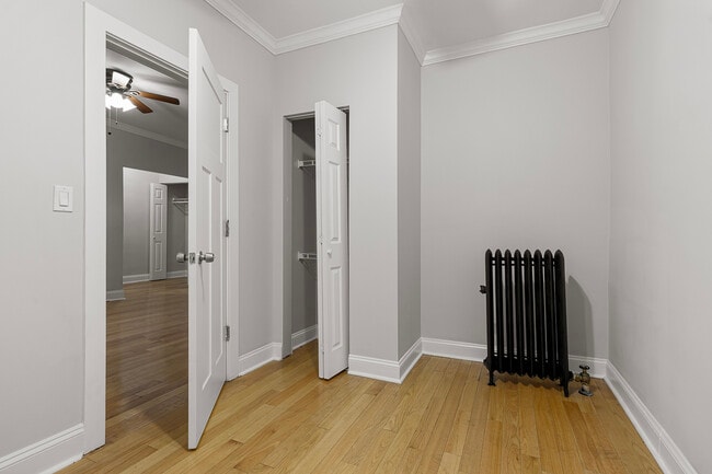 Building Photo - 6110 N Winthrop Ave