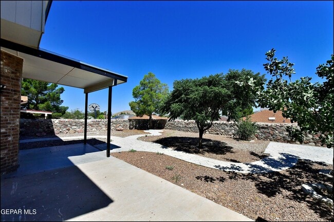 Building Photo - 7249 Imperial Ridge Dr