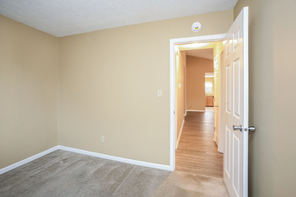 Building Photo - 1451 Rebecca Ln