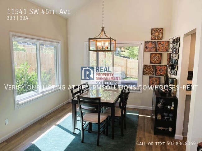 Building Photo - 11541 SW 45th Ave