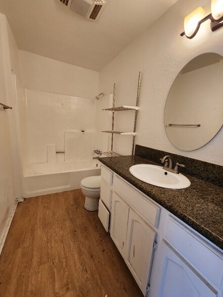 Building Photo - 20818 Harvard Blvd