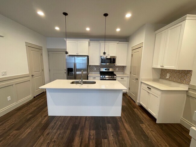 Building Photo - Beautiful 3 Bedroom In North Salt Lake