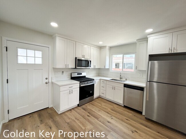 Primary Photo - Welcome to your beautifully renovated sing...