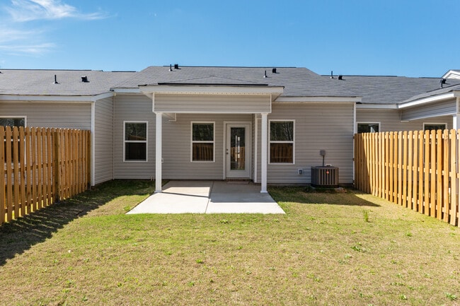 Building Photo - 8125 Bannock Cir