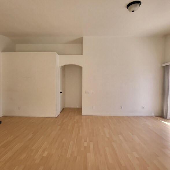 Building Photo - 7813 Seychelles Ct