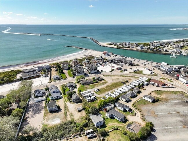 Building Photo - 271 Great Island Rd