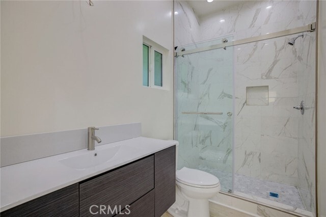 Building Photo - 10922 Garden Grove Ave