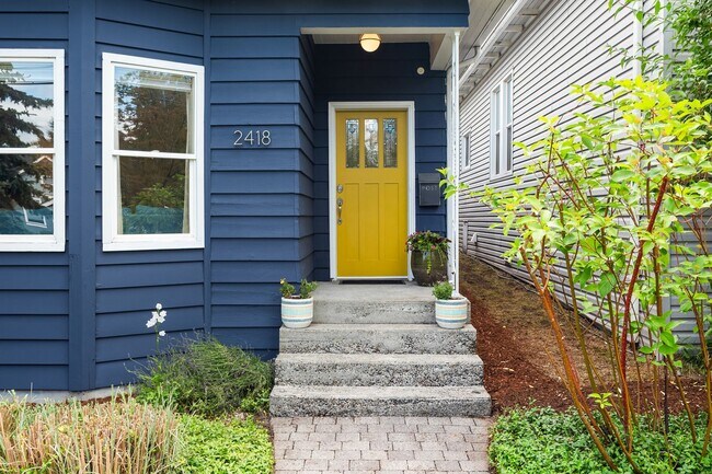 Building Photo - Stylish Queen Anne Bungalow with Vibrant Curb Appeal