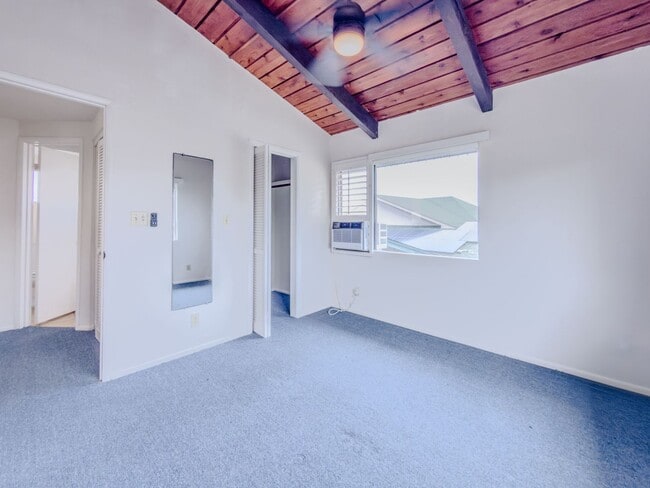 Building Photo - Quiet Neighborhood, Large 1bd/1ba, Lanikai...