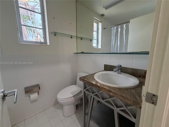 Building Photo - 1551 Lenox Ave.