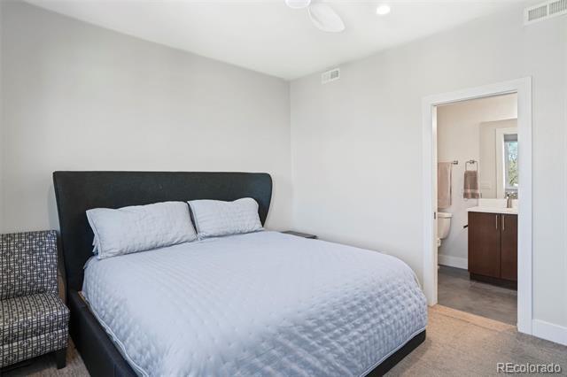 Building Photo - 3541 S Emerson St