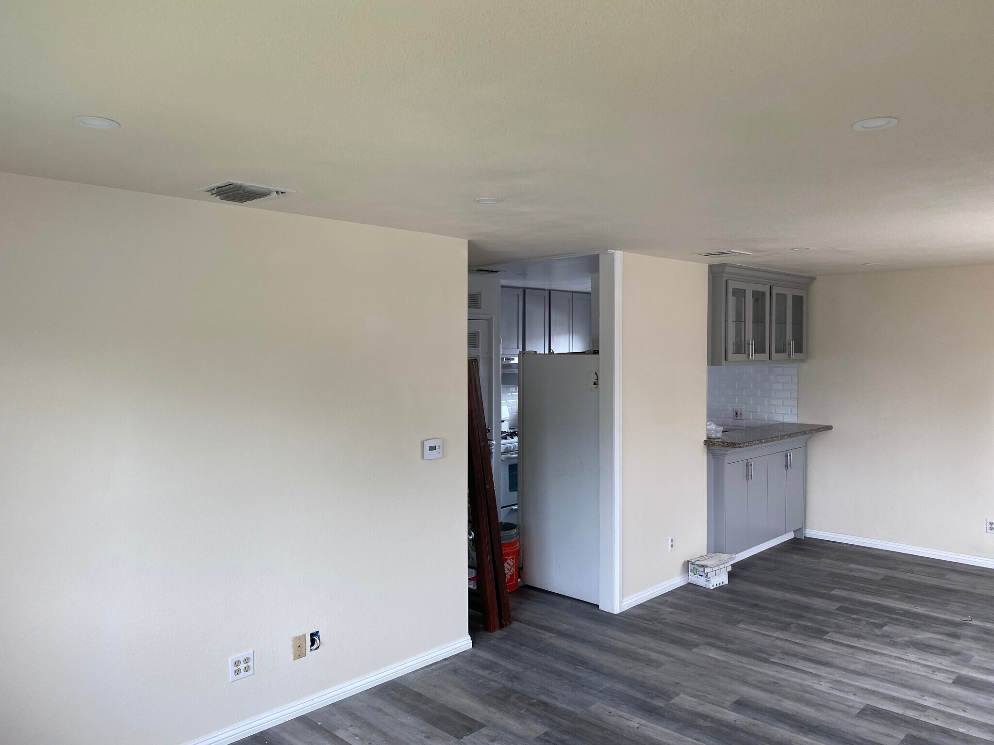 Building Photo - 1766 Magnolia Ave