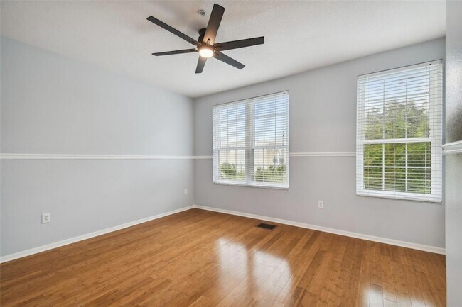 Building Photo - 3183 Bayshore Oaks Dr