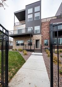 Building Photo - Brand New Luxury End Unit on the Westside ...