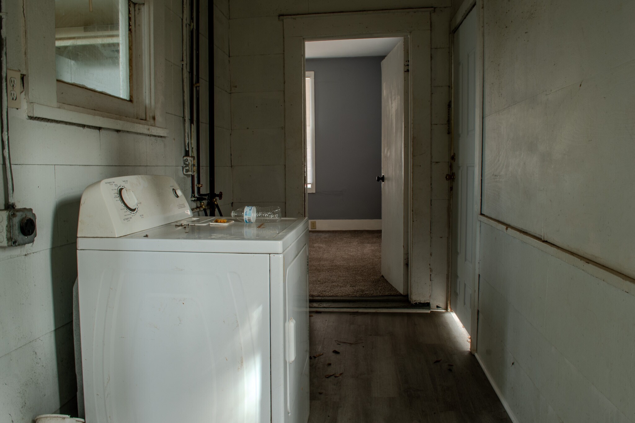 Building Photo - 621 Merrick St