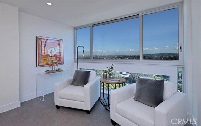 Building Photo - 2220 Avenue of the Stars