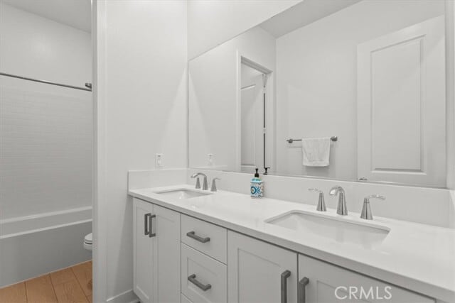 Building Photo - 352 Merit