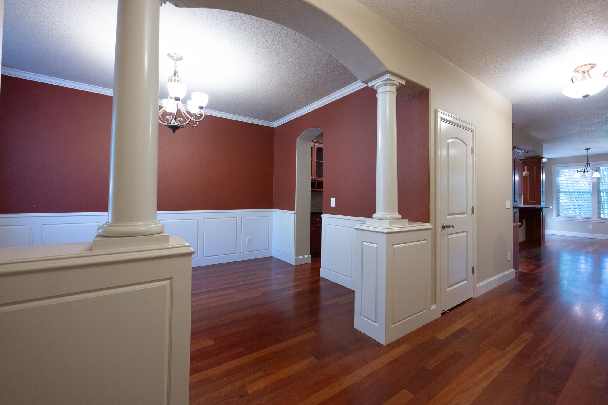 Building Photo - 15550 SW Cynthia Ln