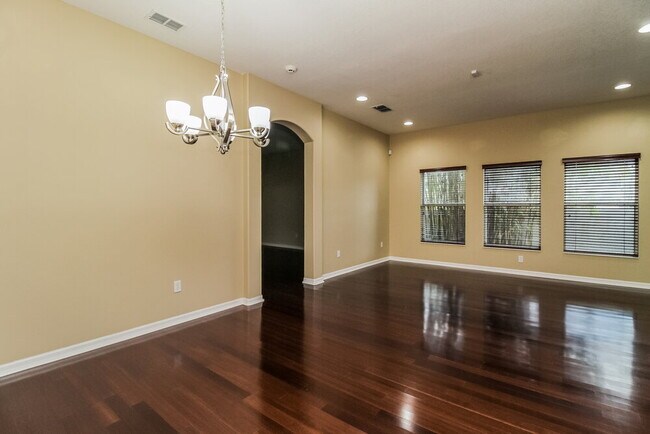 Building Photo - 8770 Atwater Loop
